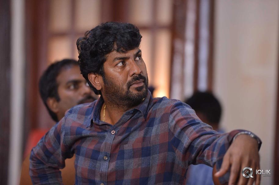 Nela-Tickettu-Movie-Working-Stills